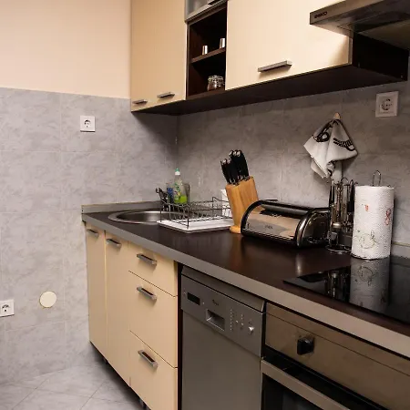 The Temple Bells, Flat In The Heart Of The Dusanovac