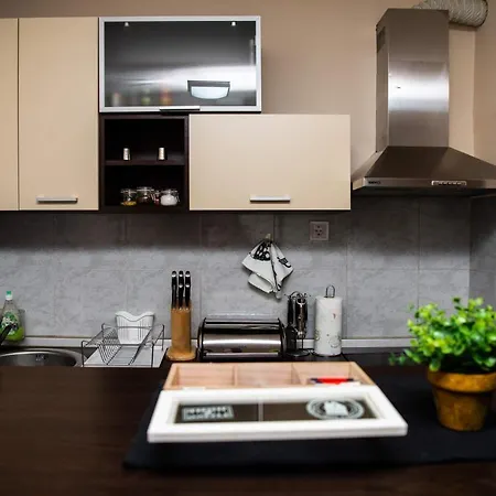 The Temple Bells, Flat In The Heart Of The Apartamento