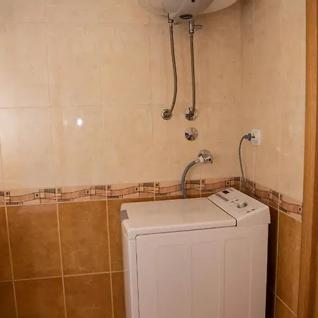 The Temple Bells, Flat In The Heart Of The